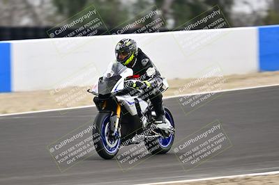 media/Apr-18-2025-TrackDaz (Fri) [[45f5874c44]]/A Group/Session 3 (Turn 6 - Outside)/